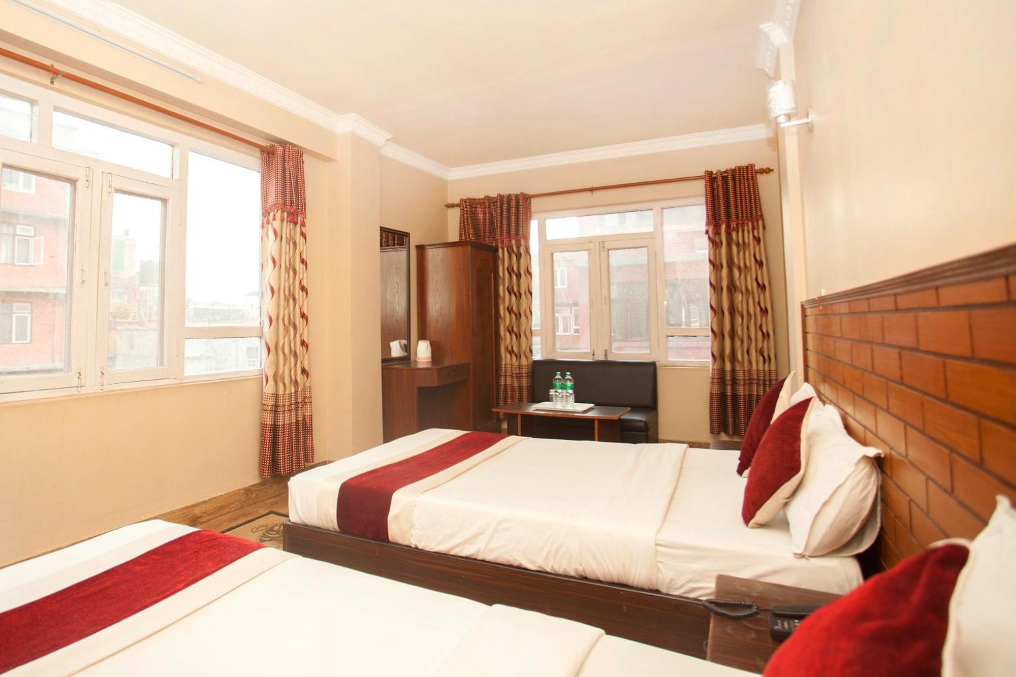 Hotel Holiday Taj Kathmandu Exterior photo